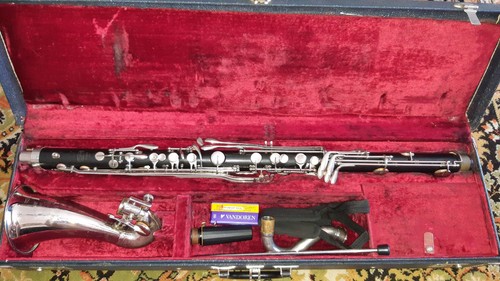 Bass clarinet - clarinet,