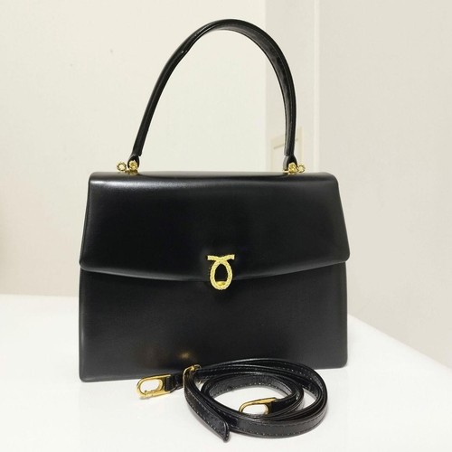 Launer london shoulder handbag - london,