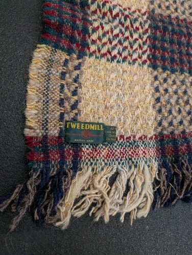 Large tweedmill 100 wool - large,