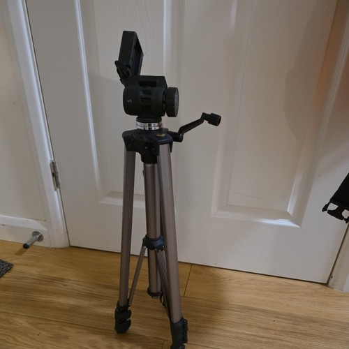 Vanguard camera tripod