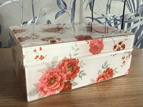 Floral rose printed mirrored - floral,