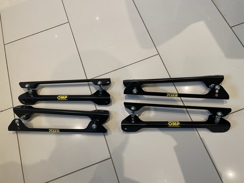 Pair omp seat - of, bracket
