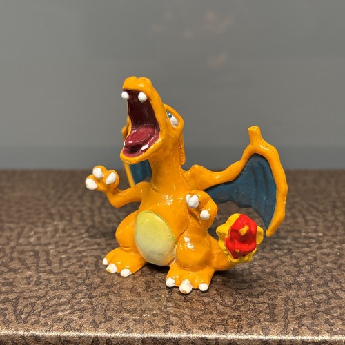 Charizard pokemon pvc - charizard, figure