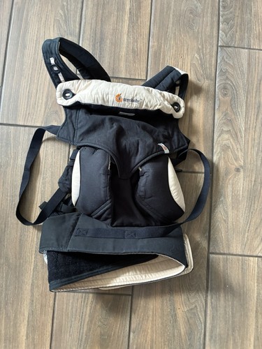 Ergobaby baby carrier - ,