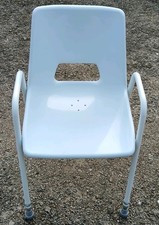 White Anti Slip Legs Shower