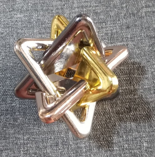 Triangle star lock doug - star, by