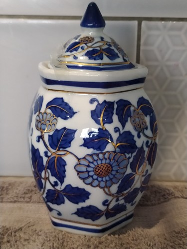 Floral ginger jar - ginger,