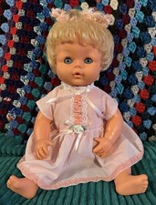 Vintage Palitoy Tiny Tears Late 70s with topknot