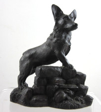 Heredities Bronze Effect Welsh