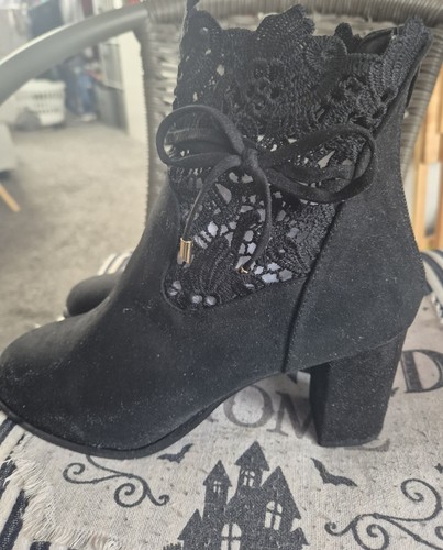 Black lace goth - black, boot