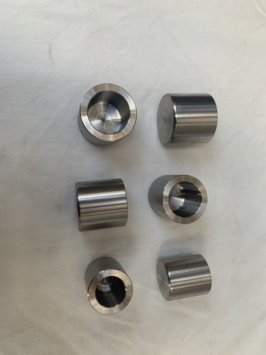 Stainless steel pistons to - stainless,
