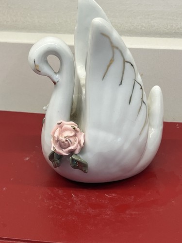 Vintage swan ceramic figurine - vintage,