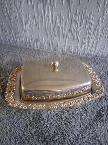 Silver plated butter dish with - dish,