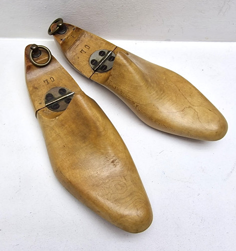 Pair wooden hinged shoe - pair,