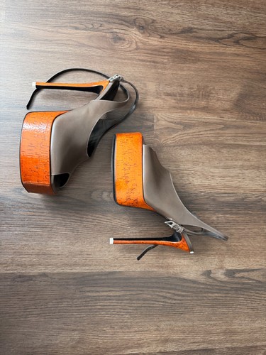 The attico ornella platform - attico,