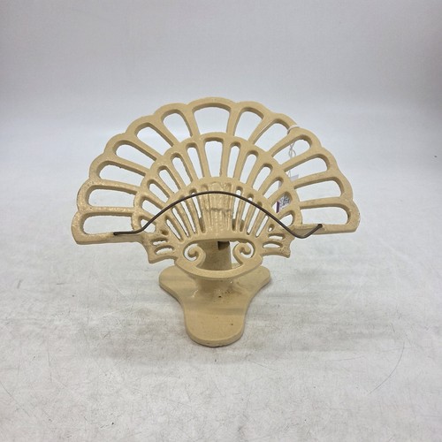 Cast iron cookbook - stand, cream