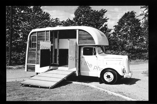 Cv133 horse box photograph - -,