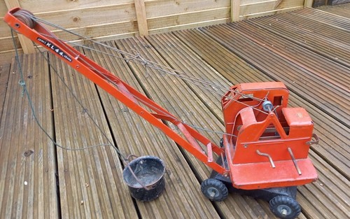 Vintage triang mobile crane - triang,