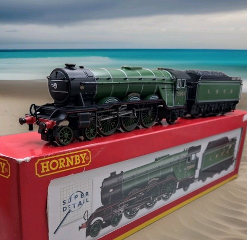 Boxed hornby r2103 - boxed, cameronian