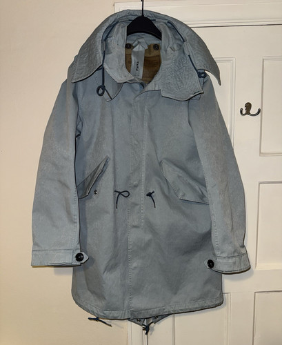 Ten men light - c, hooded