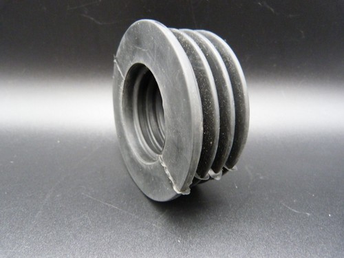 32mm rubber soil pipe boss - rubber,
