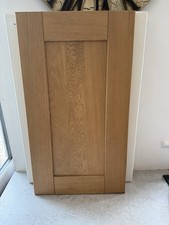 SOLID PIPPY OAK DOOR 400 WIDE x 720mm HIGH  STOCK DZ562