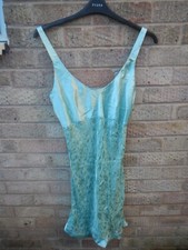 TRUE VINTAGE SILK/RAYON GREEN