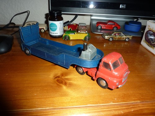 Vintage corgi major - vintage,
