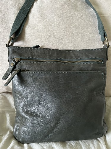 Fat face crossbody leather - fat,