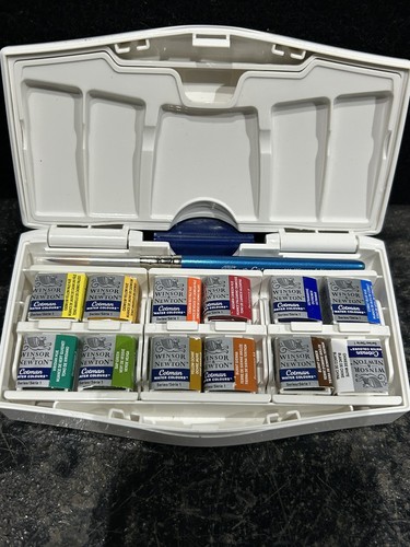 Brand new winsor newton - brand, &