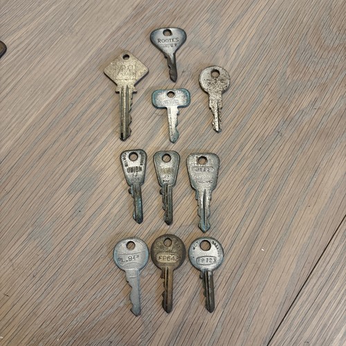 Vintage british motoring keys - vintage,