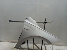 VOLKSWAGEN POLO Right Front