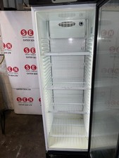 UPRIGTH GLASS DOOR DRINK