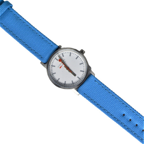 Mondaine classic quartz - mondaine, white