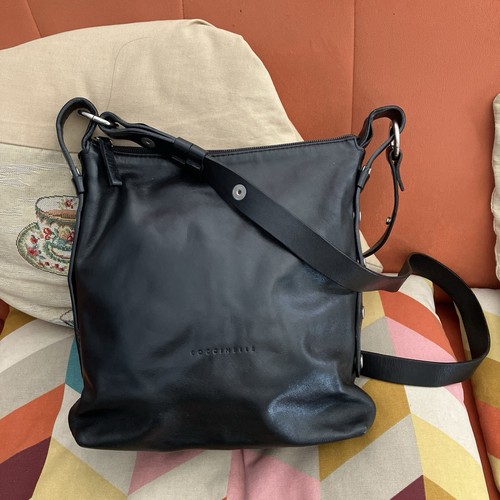 Coccinelle black leather cross - black,