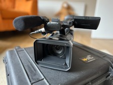 Sony HXR-NX5E Camcorder with genuine weatherproof peli case