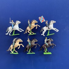 Britains Deetail American