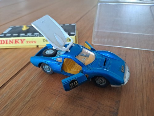 Dinky 216 ferarri dino mint - ferarri, dino,