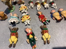16.   Hantel Pewter Miniatures