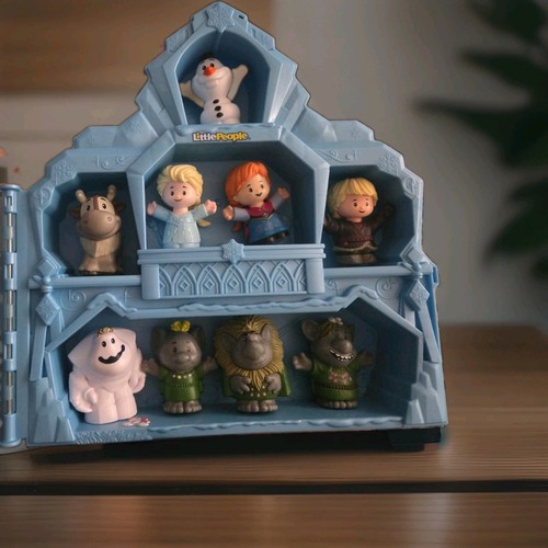Fisher price little people - little,
