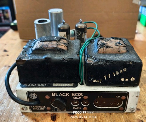Pye black box - black, valve