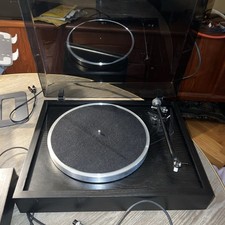 Roksan Xerxes Turntable With