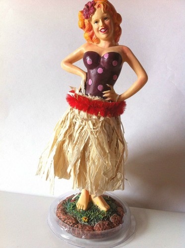 Tall dashboard hula - tall,