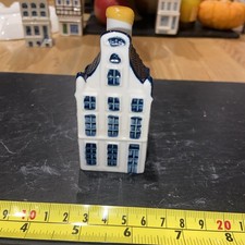 KLM Blue Delft House by BOLS