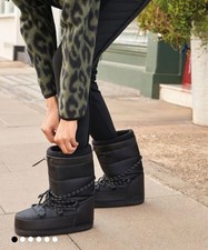 BNWT Next Elements Collection