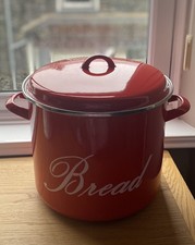 Vintage | Enamel Red Judge