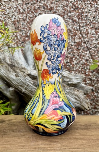 Moorcroft rare bertie 9 - rare,