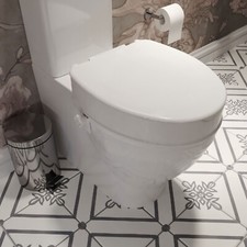 Croydex Raised Toilet Seat