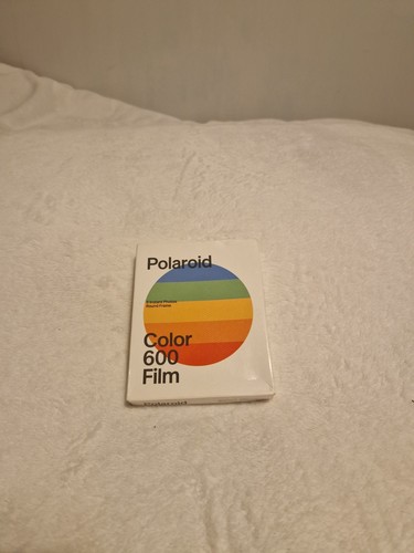 Poloroid color 600 film - film, 8