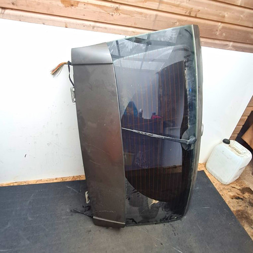 Bmw upper tailgate - upper,